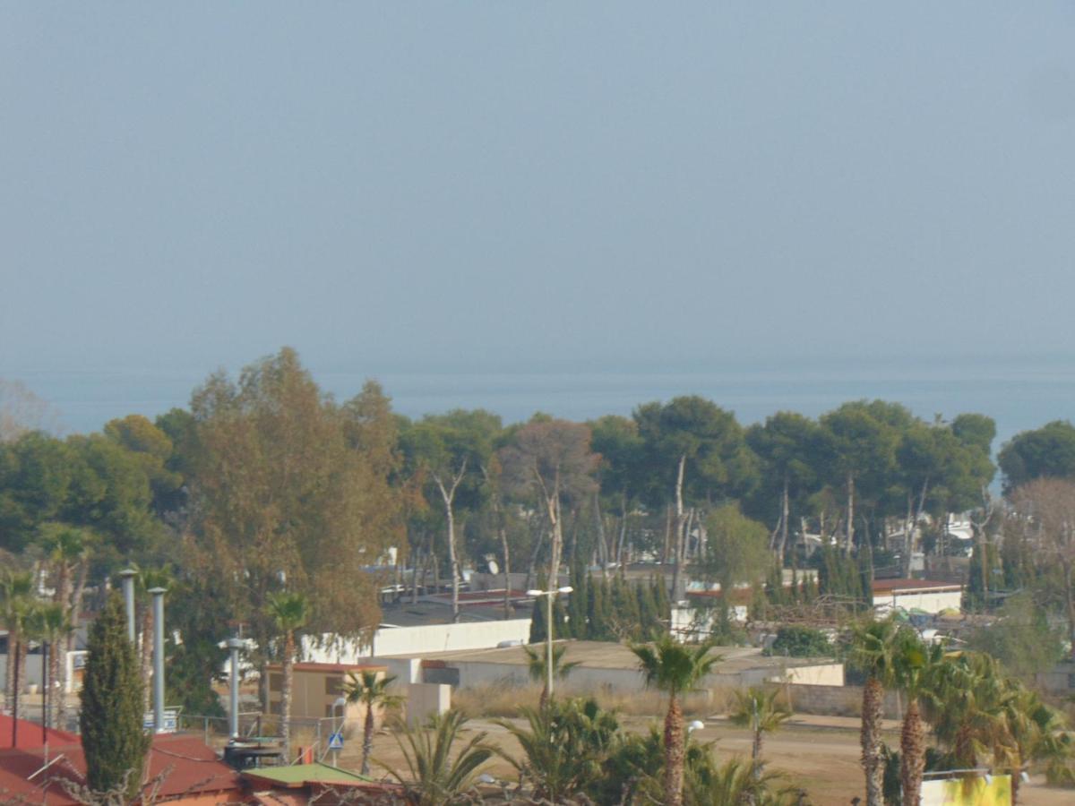 Apartamentos Varios Con 2 Dorm En Marina Dor , La Playa De Amplaries 47 , Vista Lateral Al Mar أوروبيسا ذيل مار المظهر الخارجي الصورة