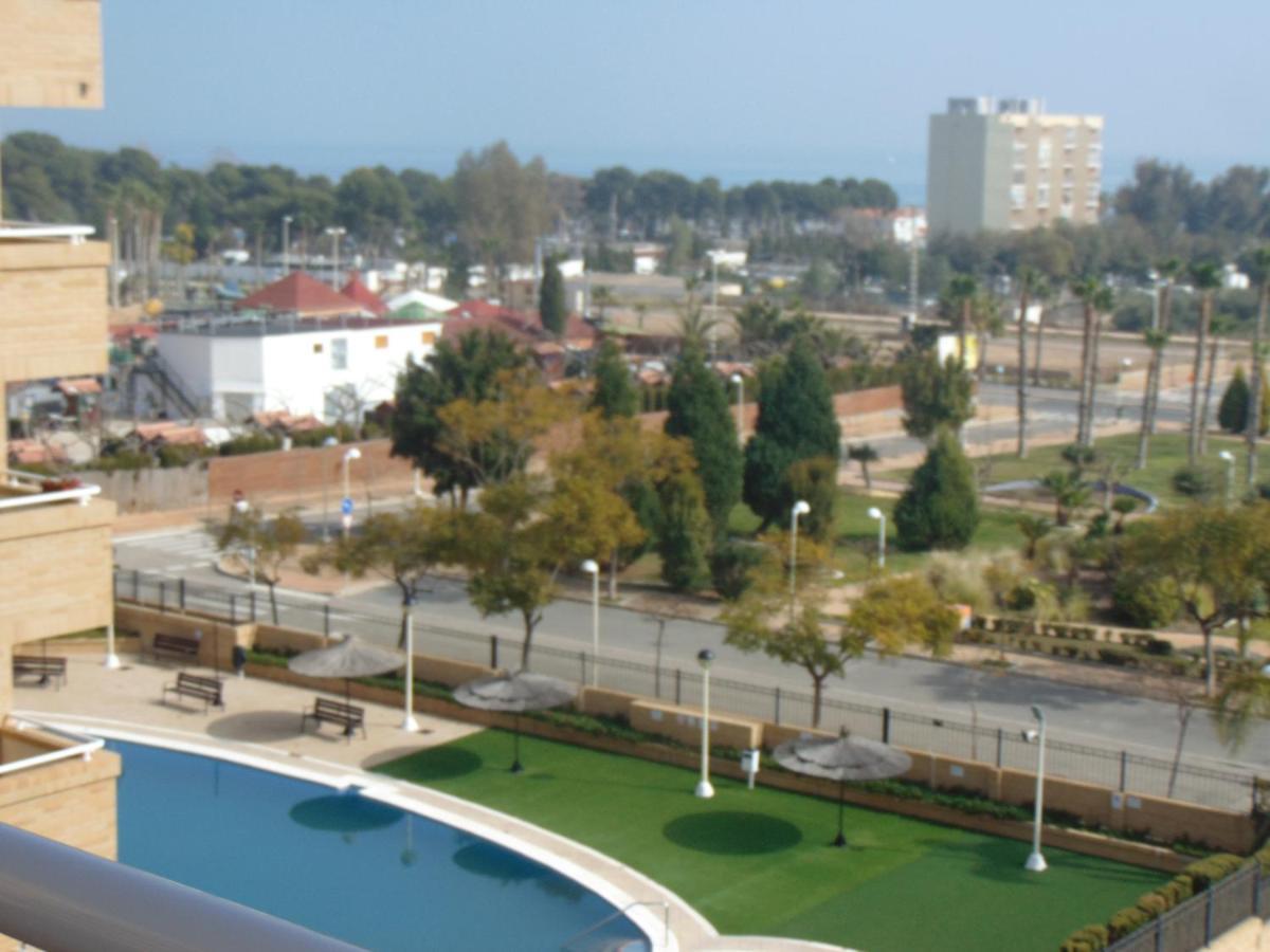 Apartamentos Varios Con 2 Dorm En Marina Dor , La Playa De Amplaries 47 , Vista Lateral Al Mar أوروبيسا ذيل مار المظهر الخارجي الصورة