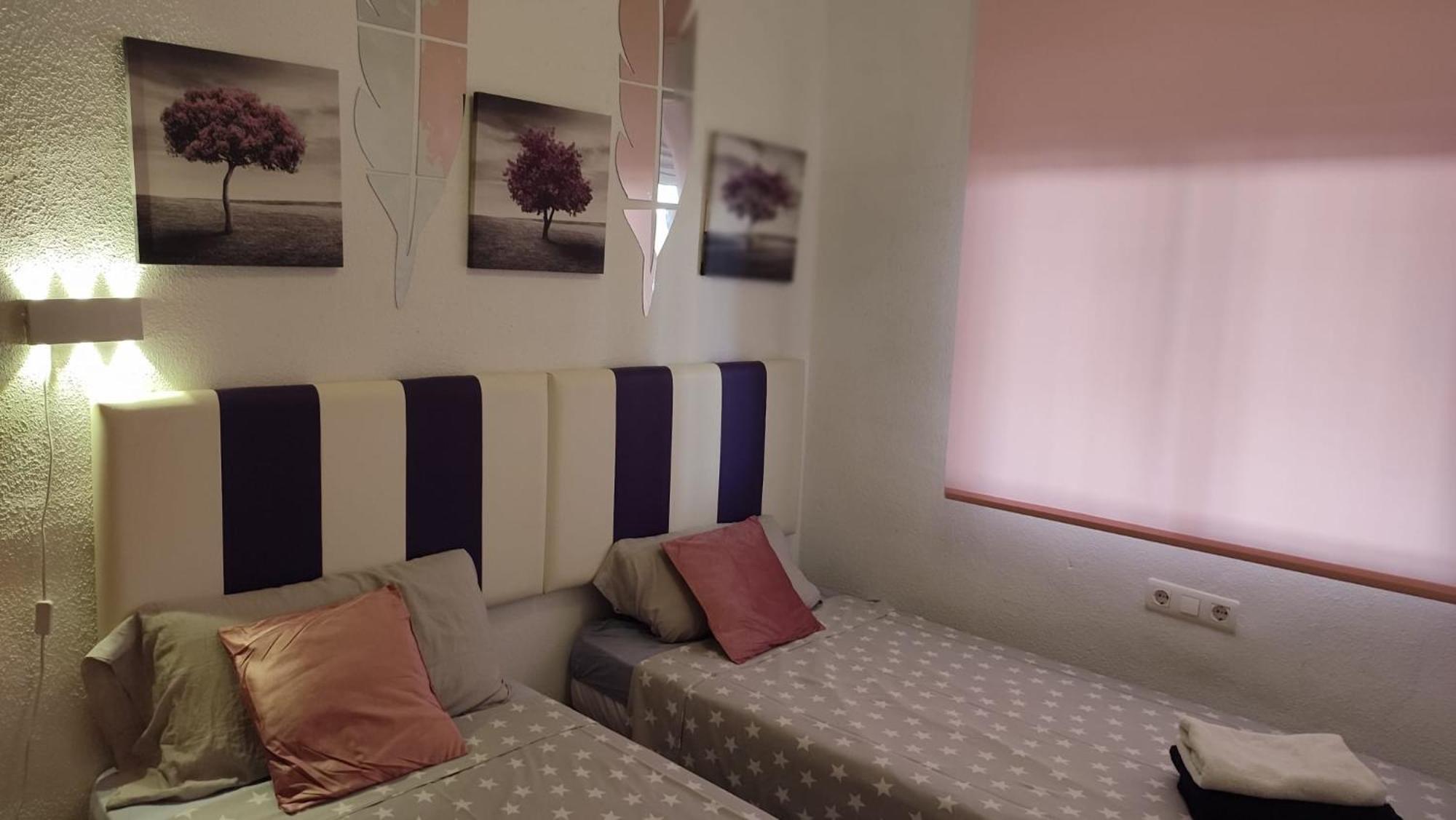 Apartamentos Varios Con 2 Dorm En Marina Dor , La Playa De Amplaries 47 , Vista Lateral Al Mar أوروبيسا ذيل مار المظهر الخارجي الصورة